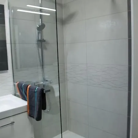 Apartament Stylish In Only 50 Meters From ! *